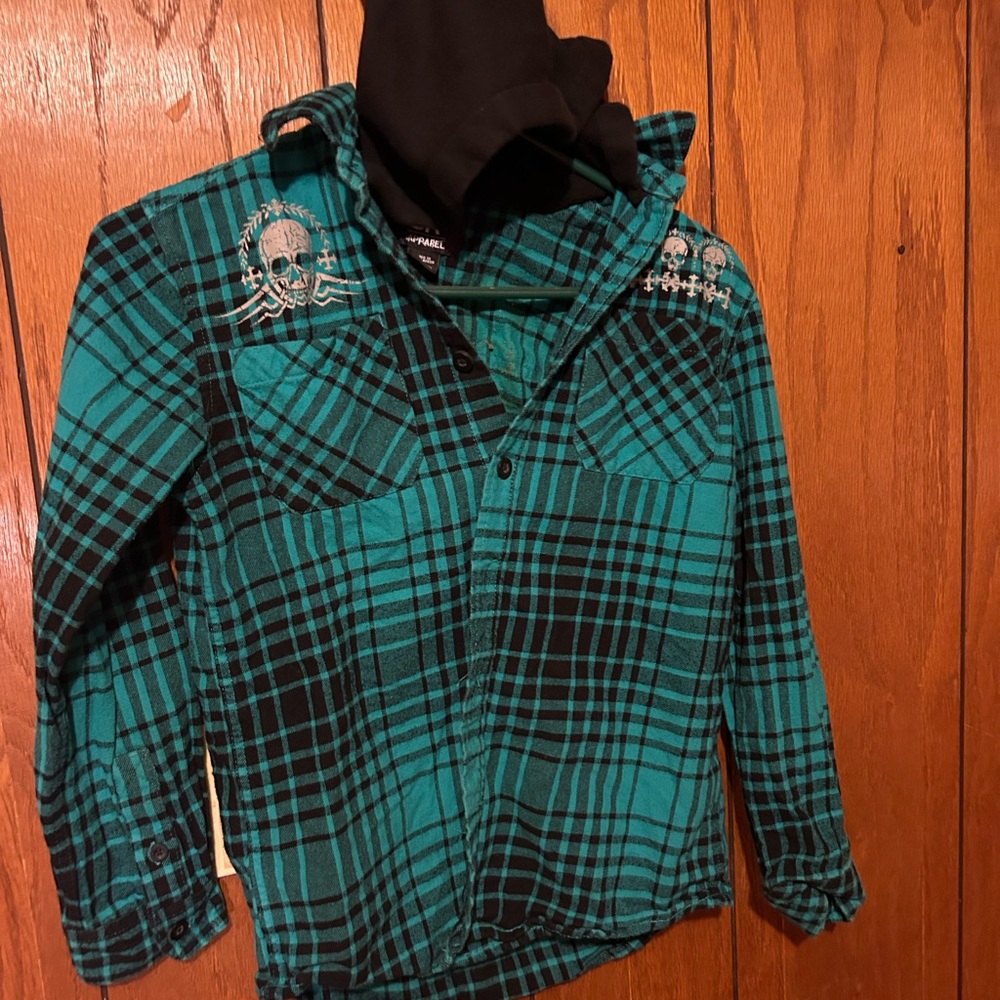 Like new nice no stains